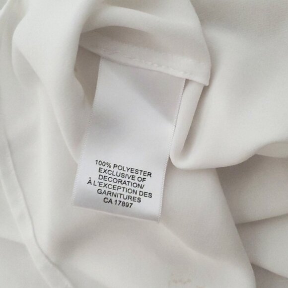 Banana Republic Petite White Sleeveless/Collarless "Safari" Top - Picture 15 of 16